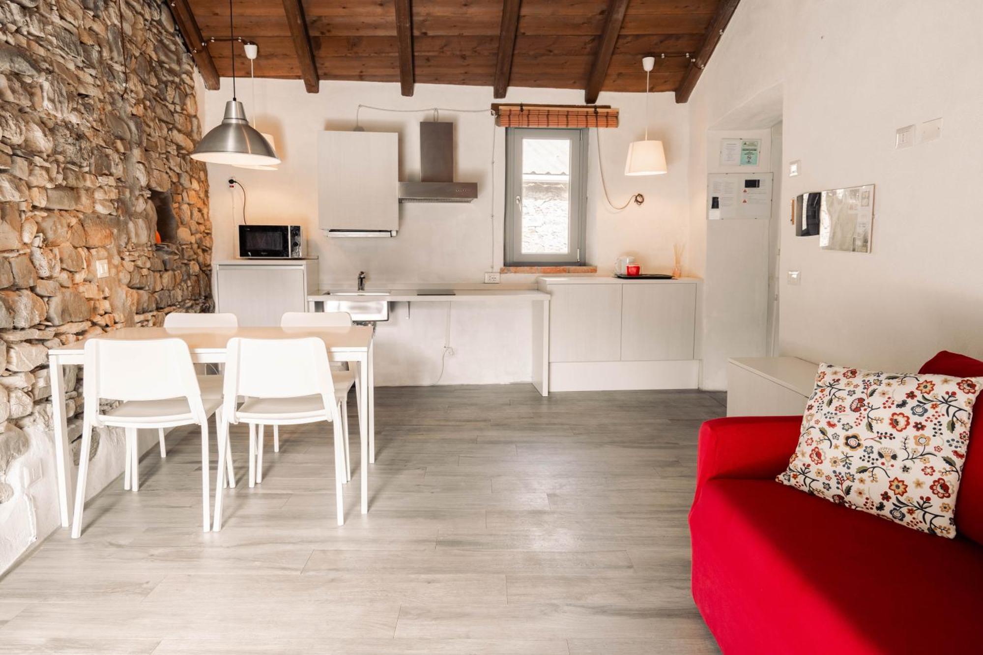 Le Case Nel Borgo Fivizzano Εξωτερικό φωτογραφία