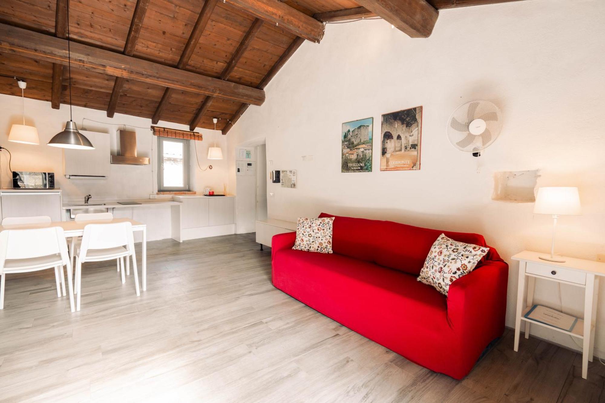 Le Case Nel Borgo Fivizzano Εξωτερικό φωτογραφία