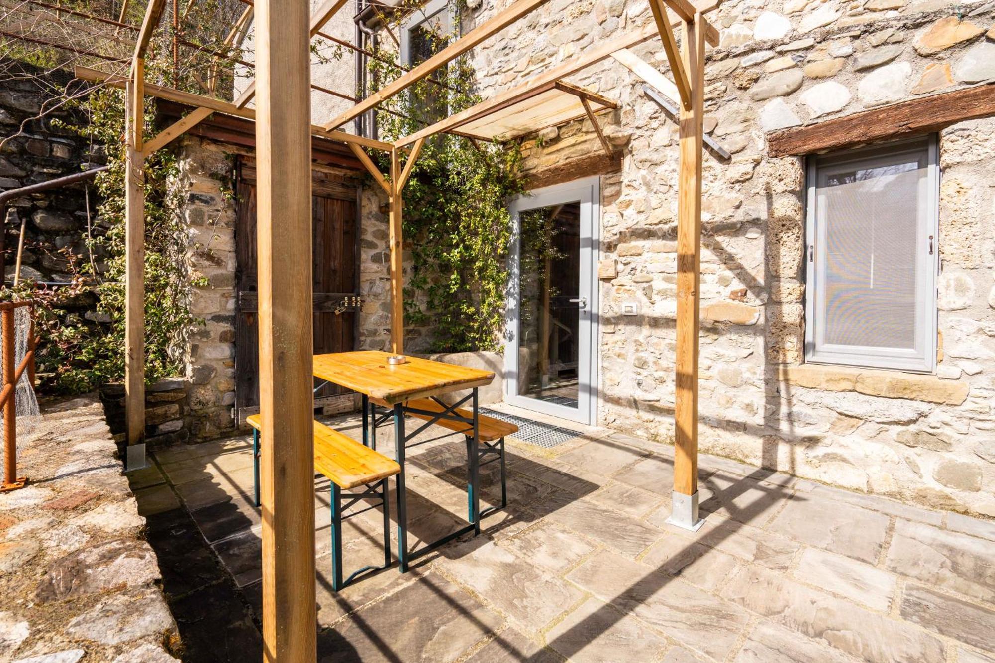 Le Case Nel Borgo Fivizzano Εξωτερικό φωτογραφία
